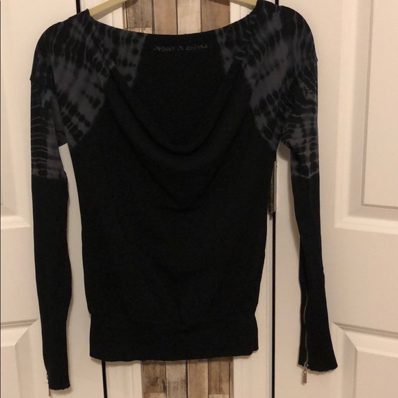 Tie Dye off the shoulders - Picture 2 of 6